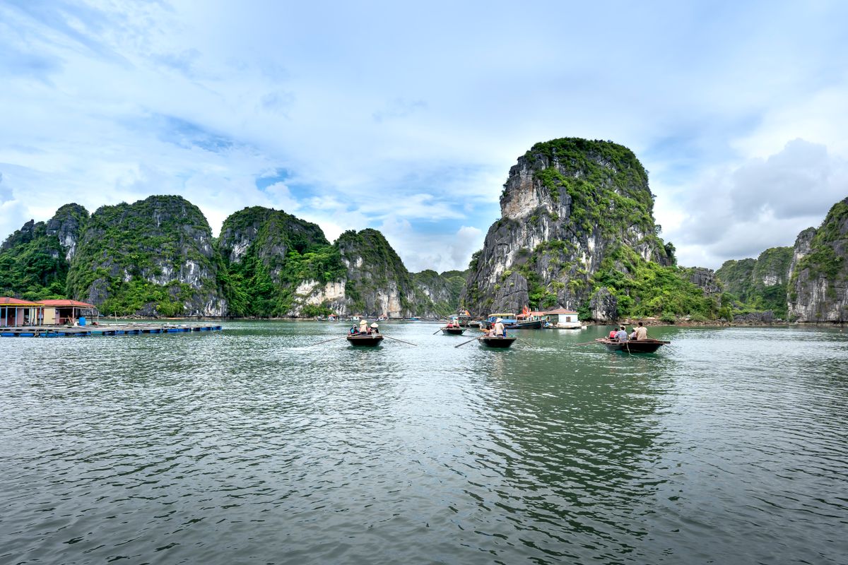 Vietnam Discovery – Hanoi, Danang & Phu Quoc